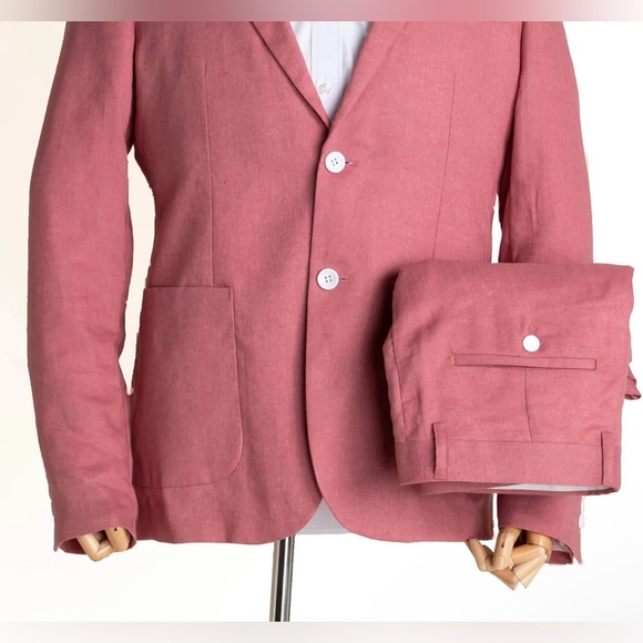 Elegant Men's Rose Suit Set - Picture 6 of 12